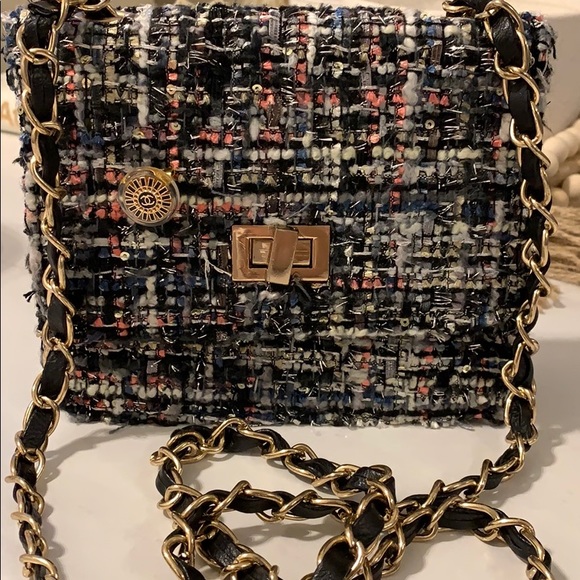 CHANEL Handbags - Tweed flap purse and Chanel button pin
